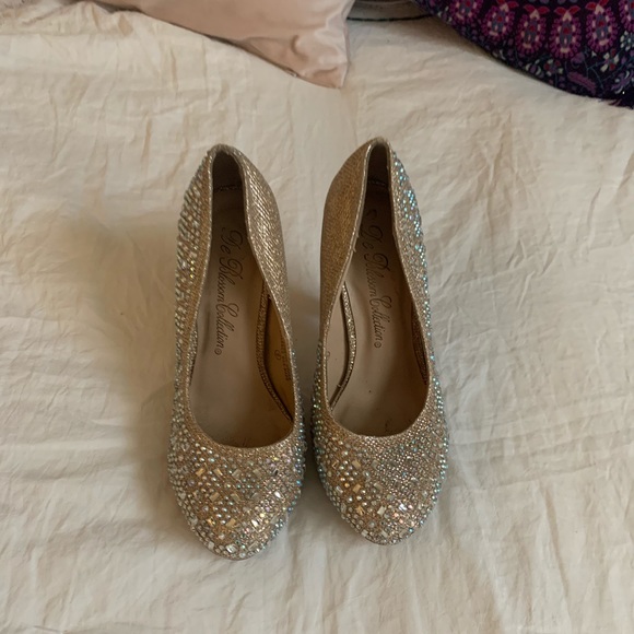 Sequined High Heels - Picture 3 of 4